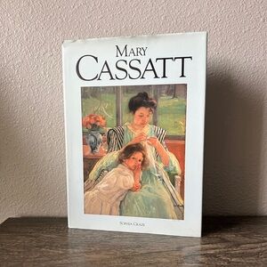 Mary Cassatt Art Book by Sophia Craze